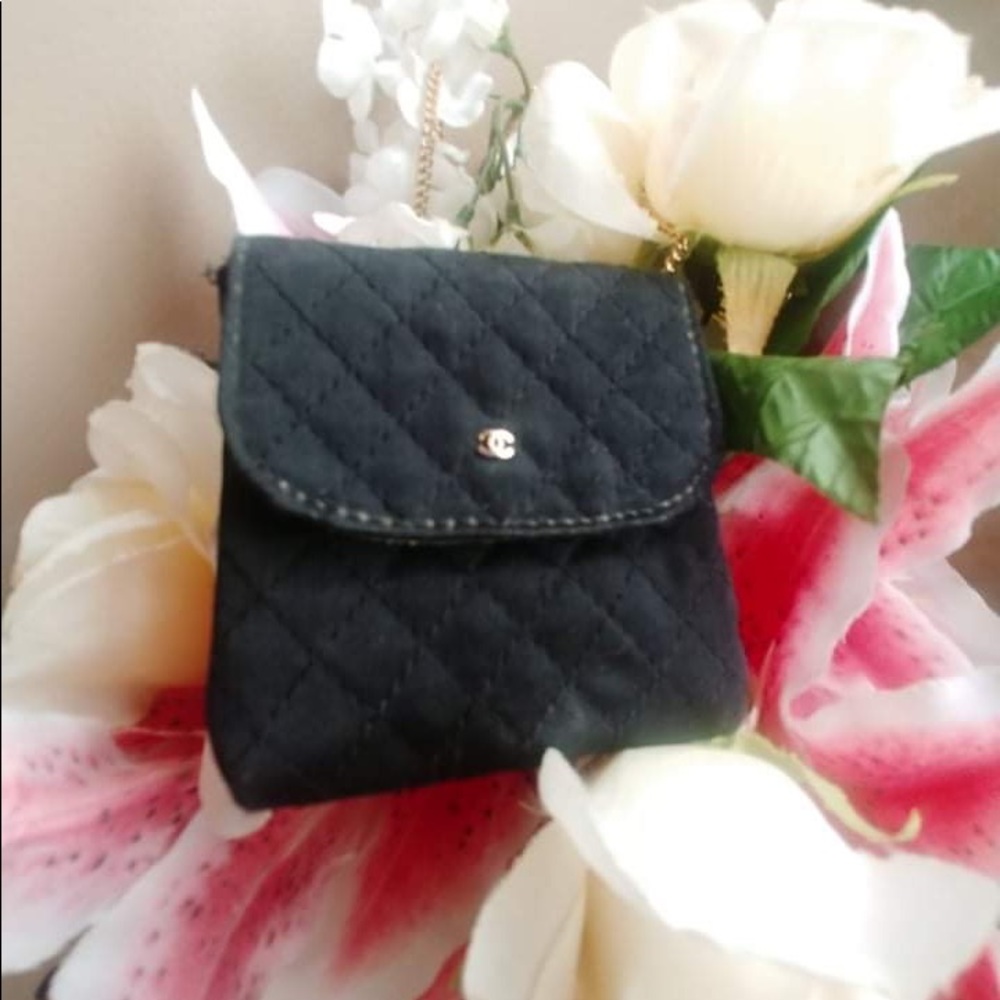 🔥Vintage Chanel Black Quilted Micro Mini Purse - Picture 3 of 12